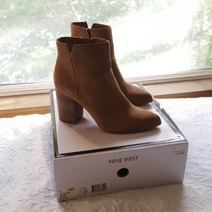 Nine West Keke Suede Ankle Boots 8M
